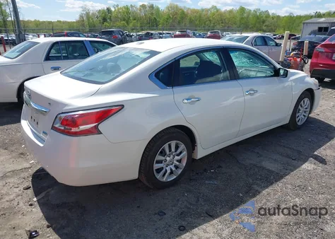 2014 Nissan Altima 2.5 S z USA, uszkodzony, nr VIN 1N4AL3AP8EC272722